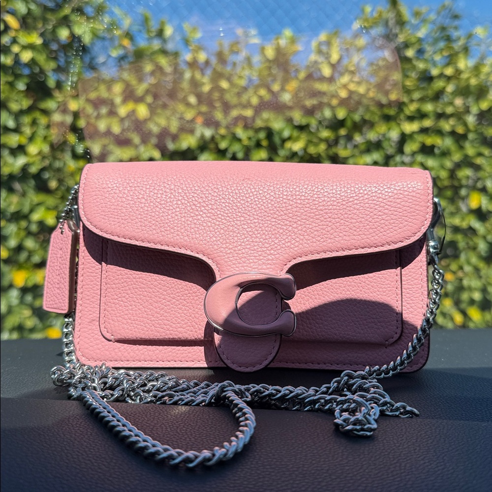 COACH
Tabby Chain Small Leather Clutch Crossbody - Picture 4 of 8
